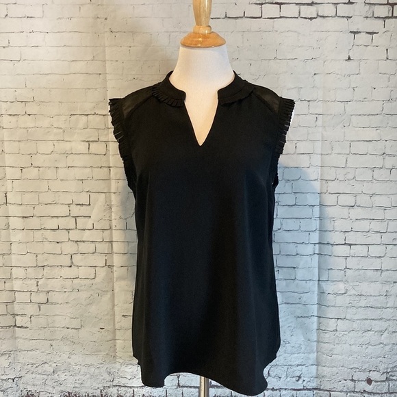 Soft Surroundings Nyssa Tank ruffle detail Size Medium elevated basic capsule - Picture 4 of 15